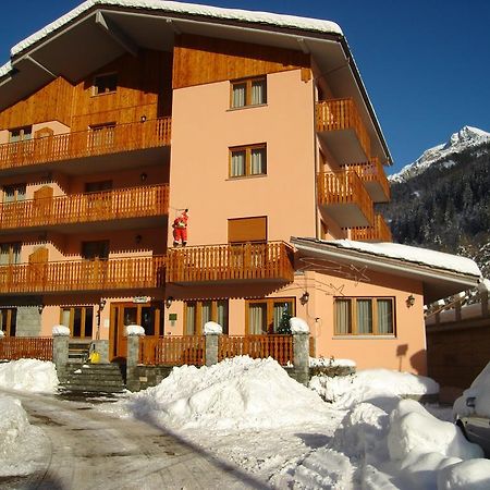 Hotel Dama Bianca Вальтурнанш Екстер'єр фото