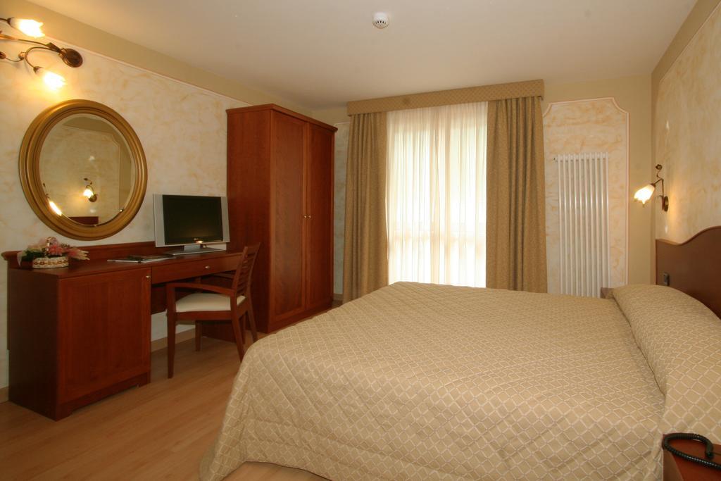 Hotel Dama Bianca Вальтурнанш Номер фото